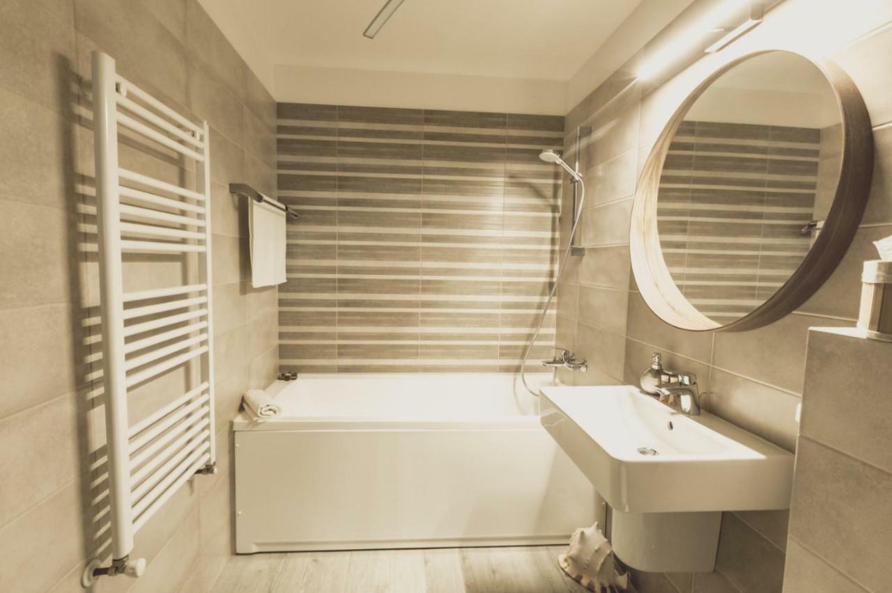 Apartment Alonisos Lux ブラショフ エクステリア 写真