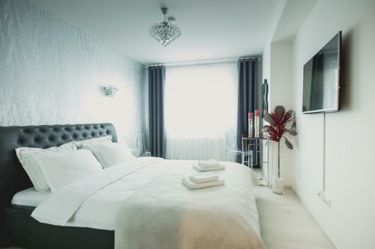 Apartment Alonisos Lux ブラショフ エクステリア 写真